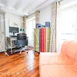 Charming Apartment Central Lovely Area 4 People